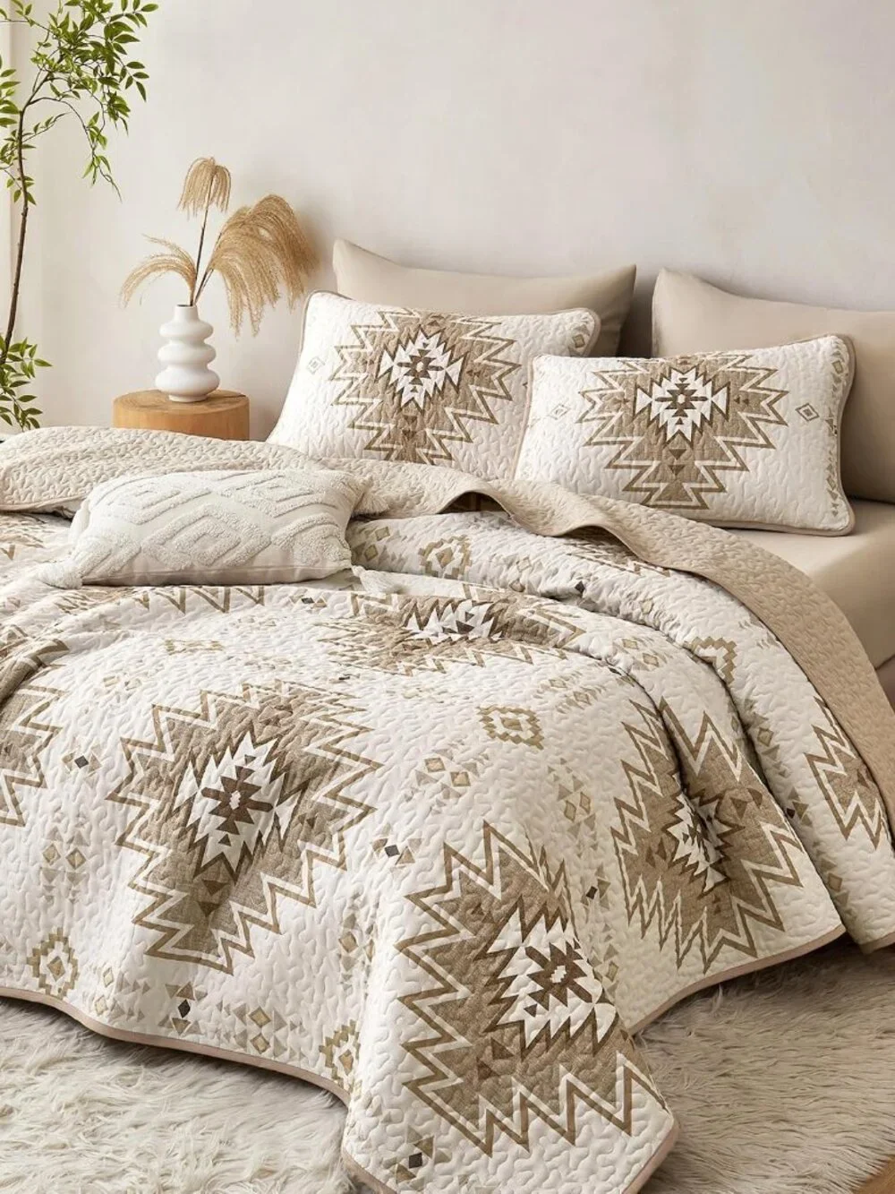 Southwestern Beige Aztec Farmhouse Quilt Set